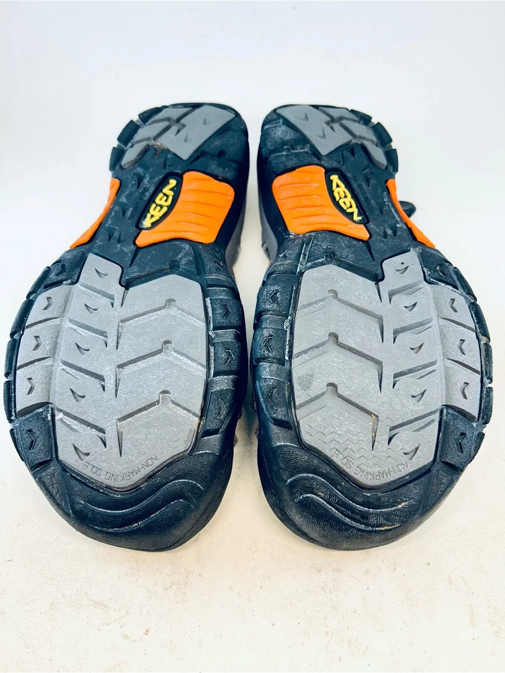 Keen from pet